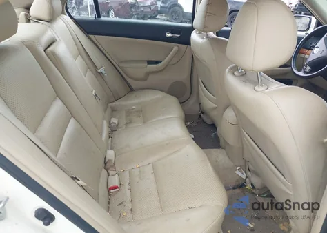 2005 Acura Tsx from USA, damaged, VIN JH4CL96845C002487